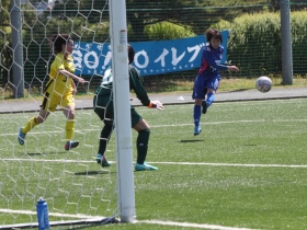 明桜女子サッカー部　高校総体秋田県予選2015-01