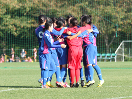 明桜女子サッカー部　2014-1004