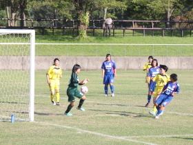 明桜女子サッカー部　選手権秋田県予選2015-04