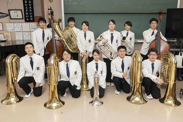 明桜高校吹奏楽部 低音パート